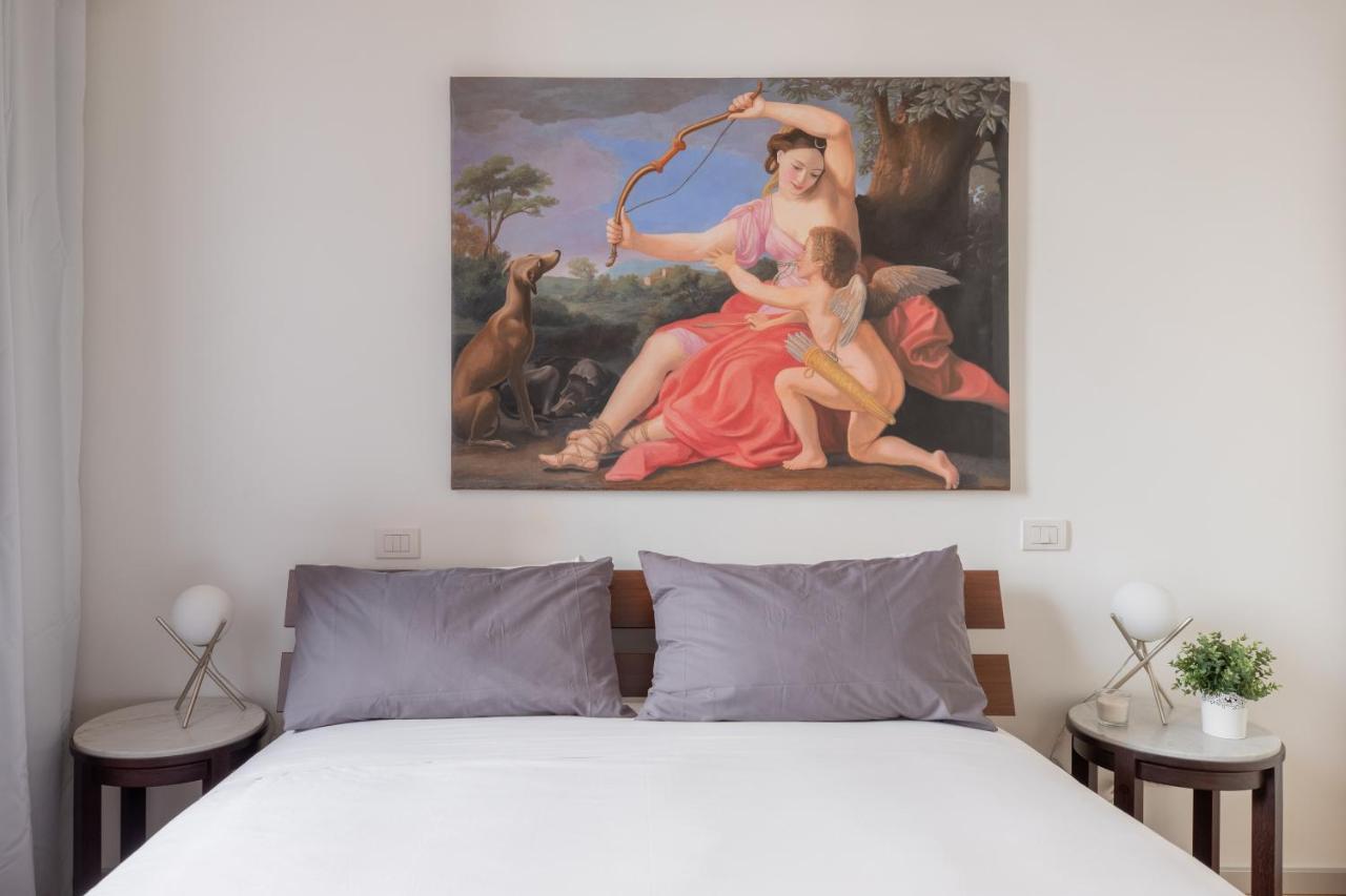 Iflat Navona White And Stylish Apartment Rome Bagian luar foto