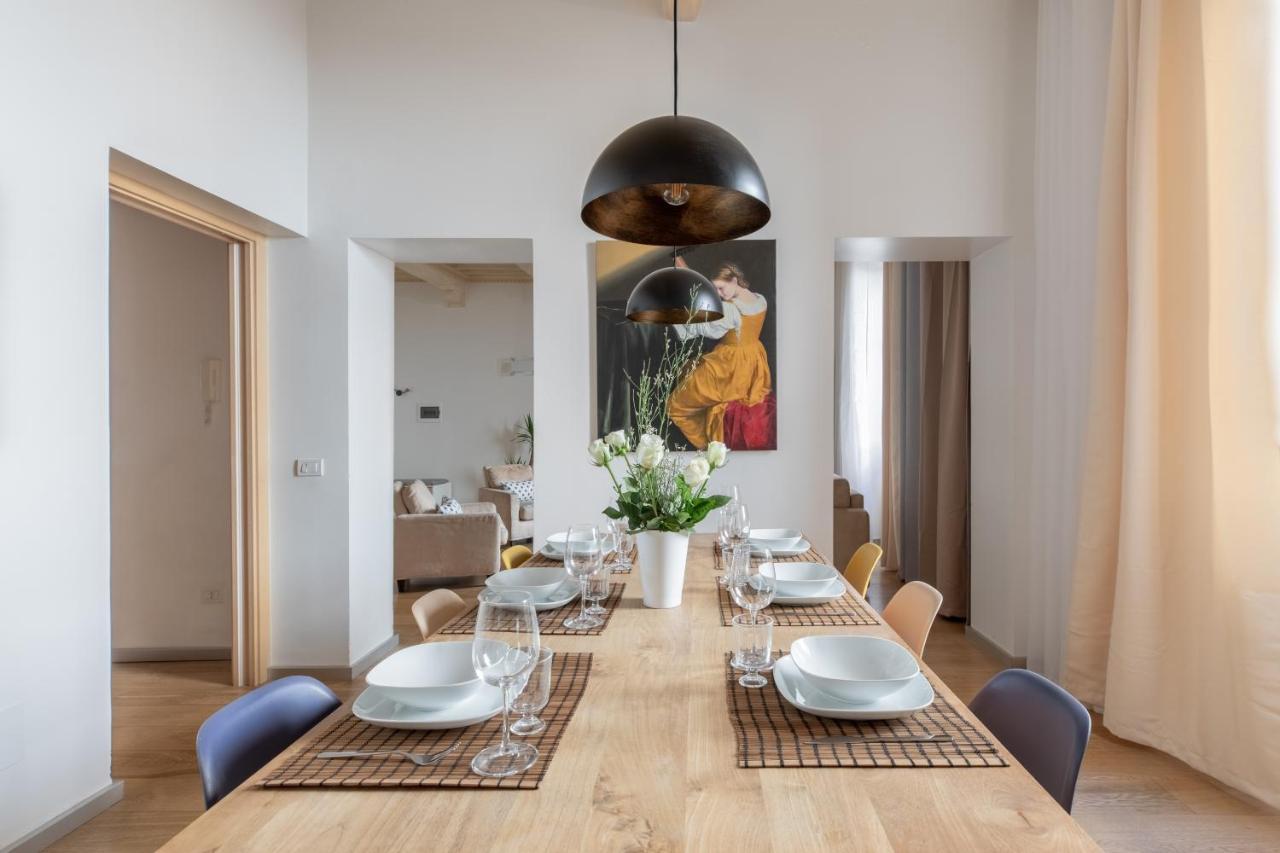 Iflat Navona White And Stylish Apartment Rome Bagian luar foto